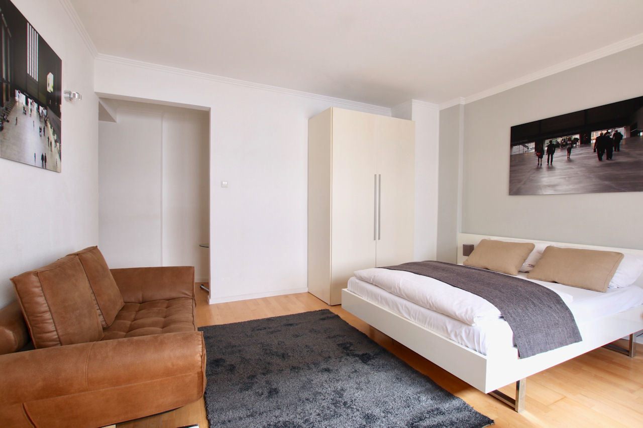 Stilvoll möbliertes Apartment im Herzen von Köln - Foto 5