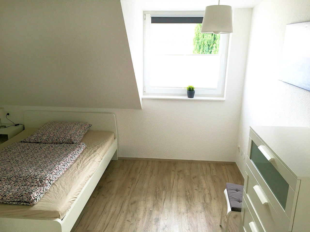 Schicke Balkonwohnung nähe Bahnhof Lövenich - Photo 3