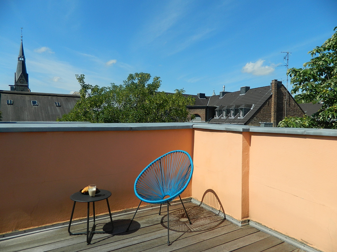Top Lage im Belgischen Viertel! Apartment mit schöner Dachterrasse - Photo 4