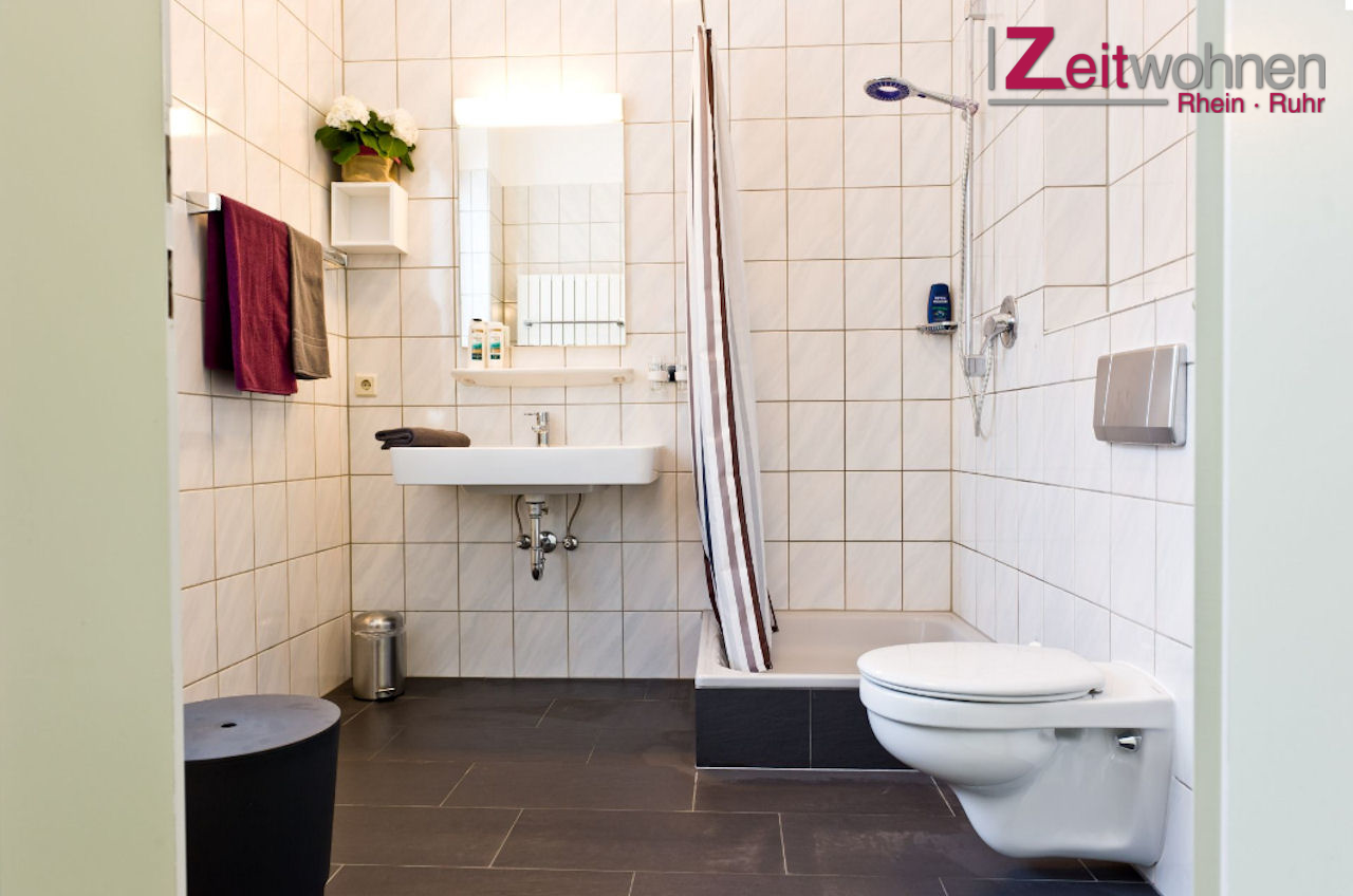 Belgisches Viertel: Trendy möblierte Altbauwohnung mit Dachterrassen-Nutzung - Photo 4