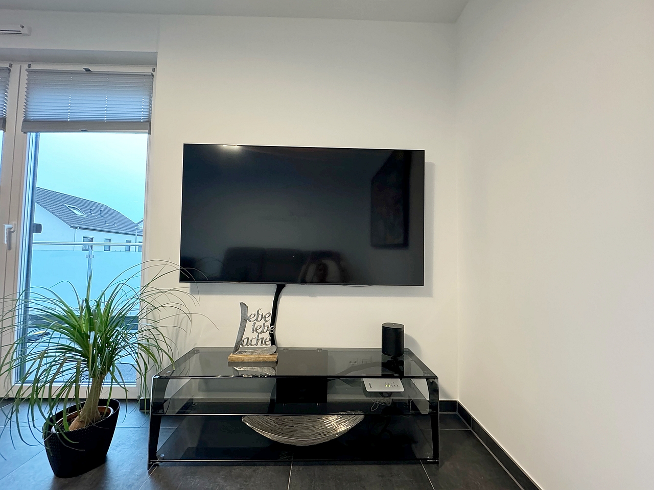 Modern Living in Pulheim - Photo 2