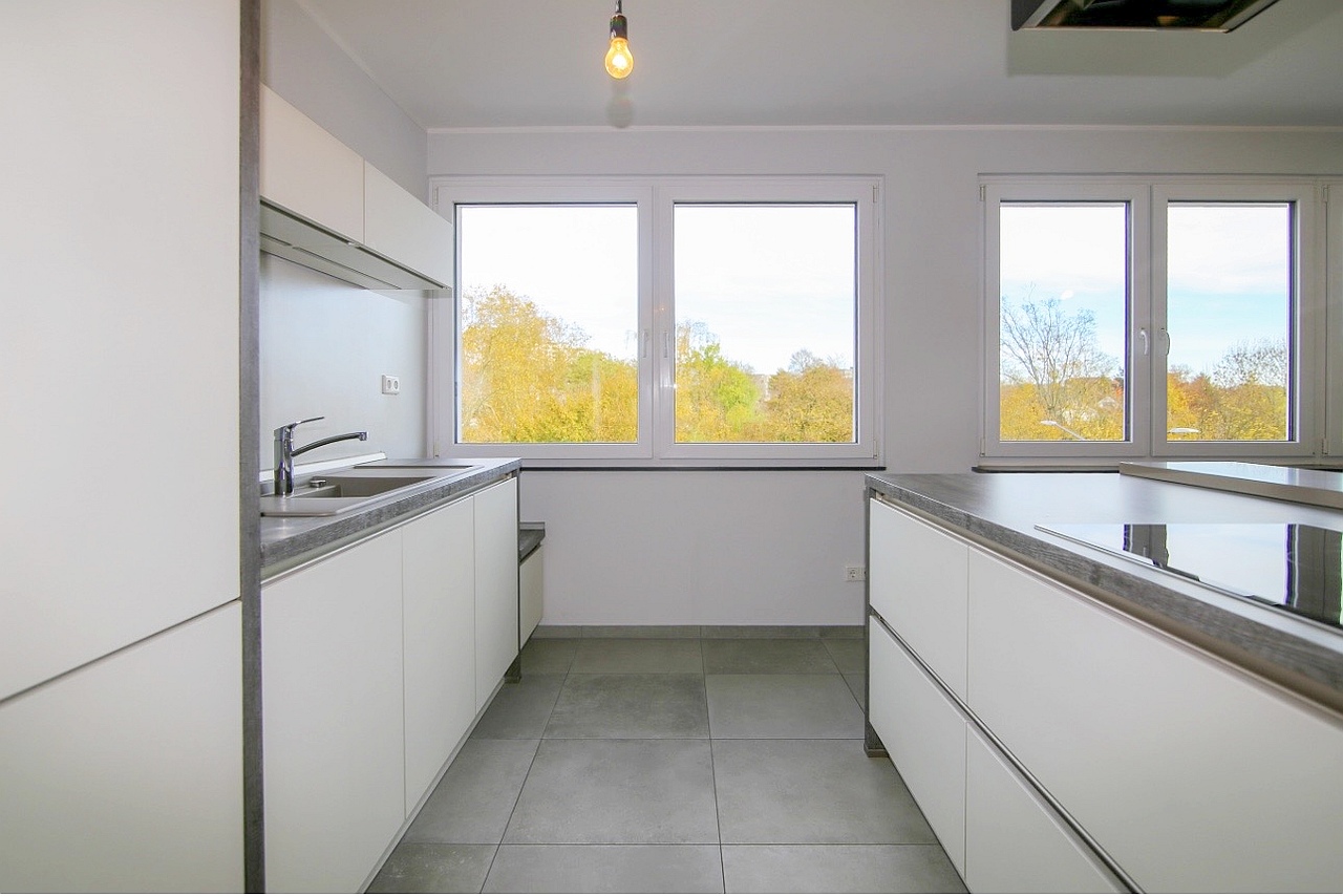 Beste Lage mit Premiumliegenschaft: Möblierte 2-Zimmer-Wohnung in Essen Rüttenscheid - Photo 3