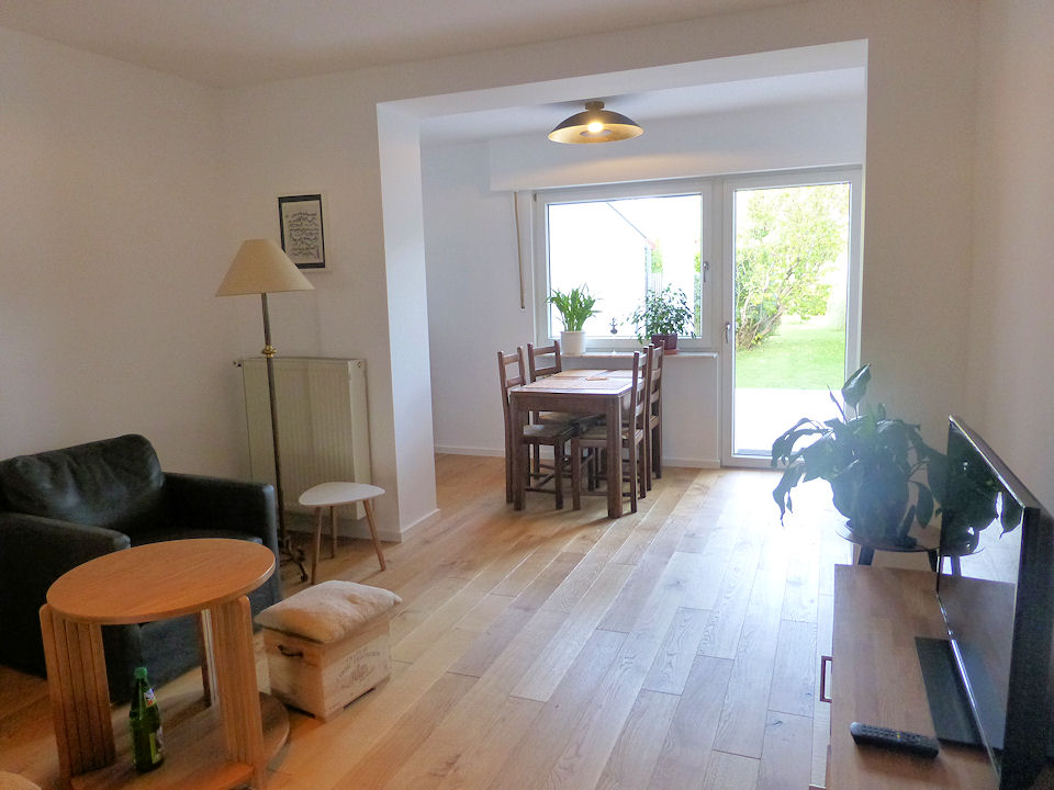 Helle möblierte 2-Zimmer Wohnung mit Infrarotsauna & großer Terrasse in Bocklemünd - Photo 1