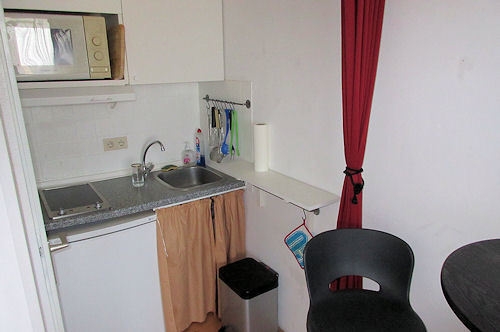 Möbliertes Balkonapartment Köln-Ostheim mit guter Anbindung zur A4 und ÖPNV Linie 9 - Video online - Foto 5
